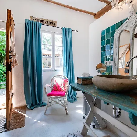 Kaffee&kissen - Boutique Am Rhein Bed & Breakfast 4*