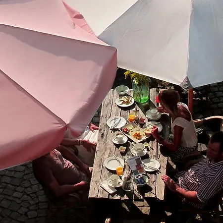 Kaffee&kissen - Boutique Am Rhein فندق مبيت وإفطار 4*